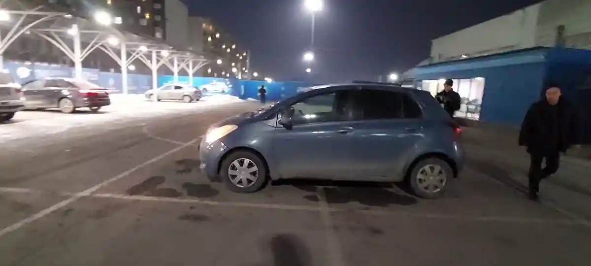 Toyota Yaris 2007 года за 3 800 000 тг. в Алматы