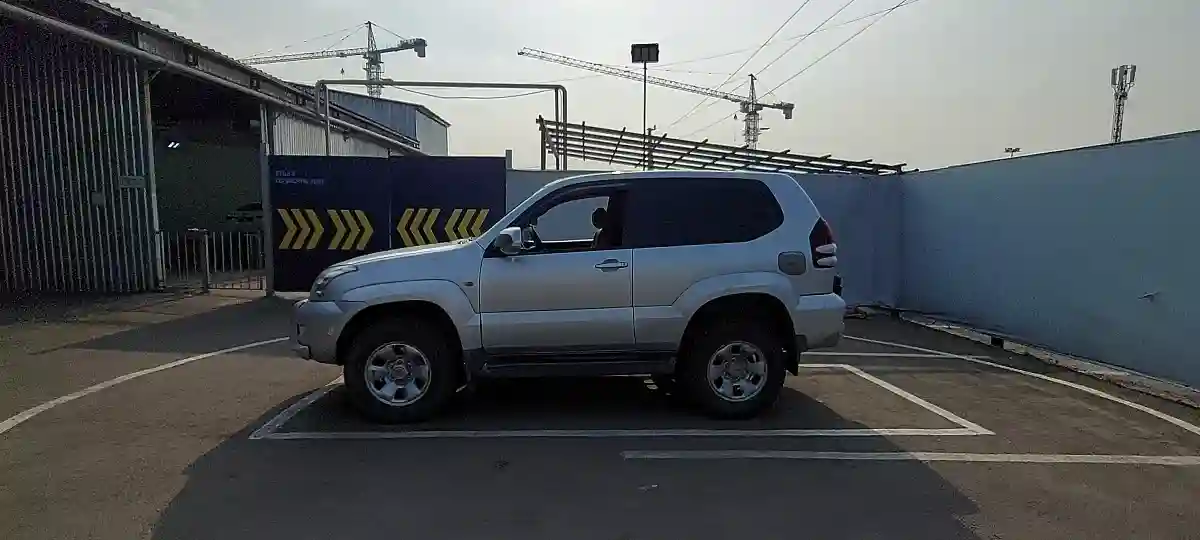 Toyota Land Cruiser Prado 2006 года за 6 500 000 тг. в Караганда