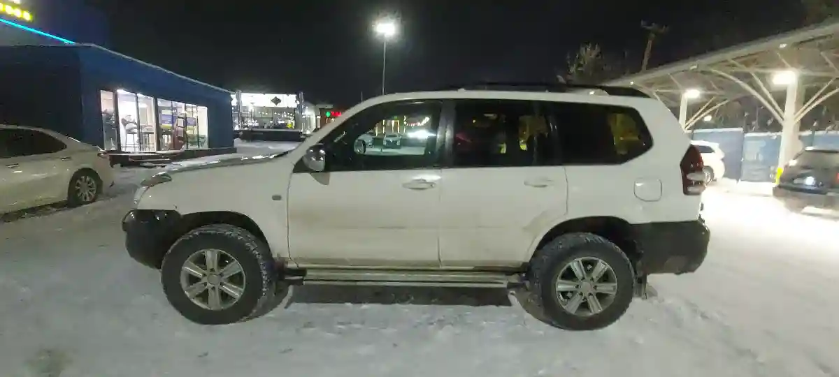 Toyota Land Cruiser Prado 2005 года за 7 000 000 тг. в Алматы