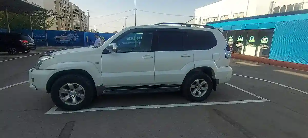 Toyota Land Cruiser Prado 2006 года за 10 000 000 тг. в Алматы