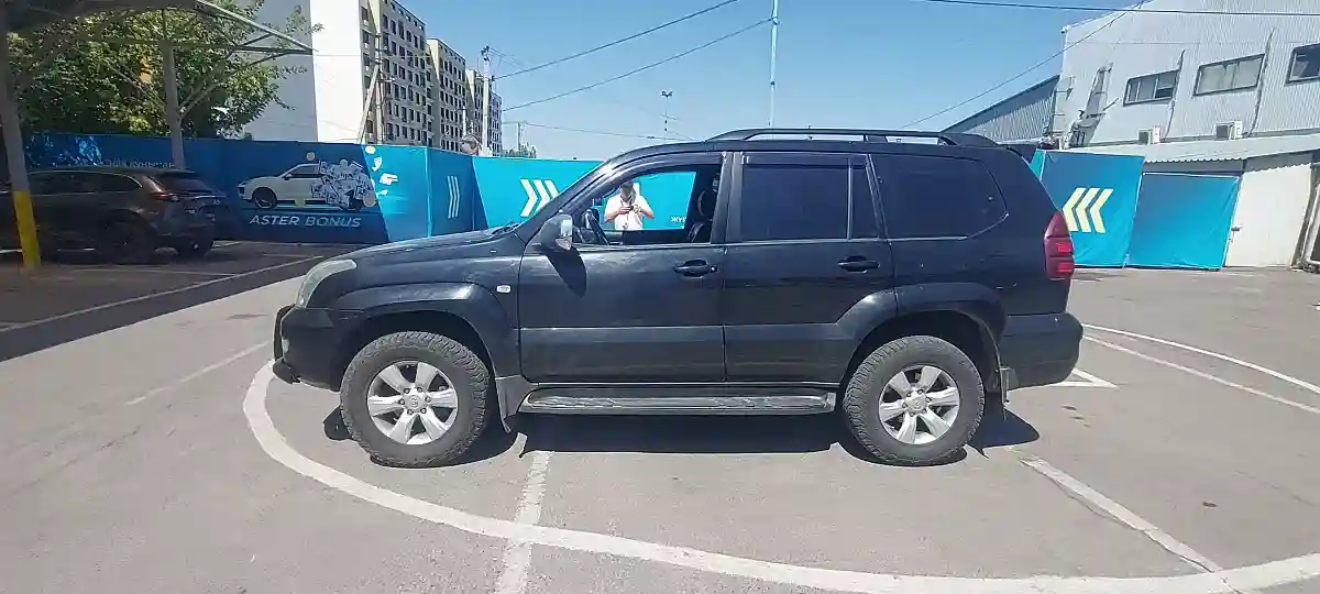 Toyota Land Cruiser Prado 2009 года за 10 000 000 тг. в Алматы