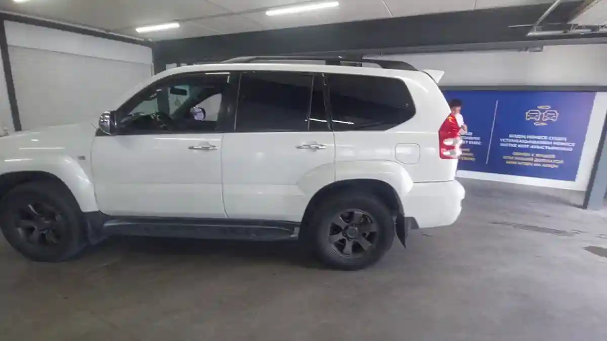 Toyota Land Cruiser Prado 2006 года за 9 500 000 тг. в Астана