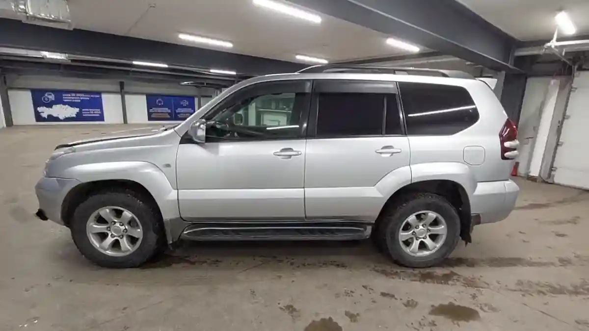 Toyota Land Cruiser Prado 2006 года за 9 200 000 тг. в Астана