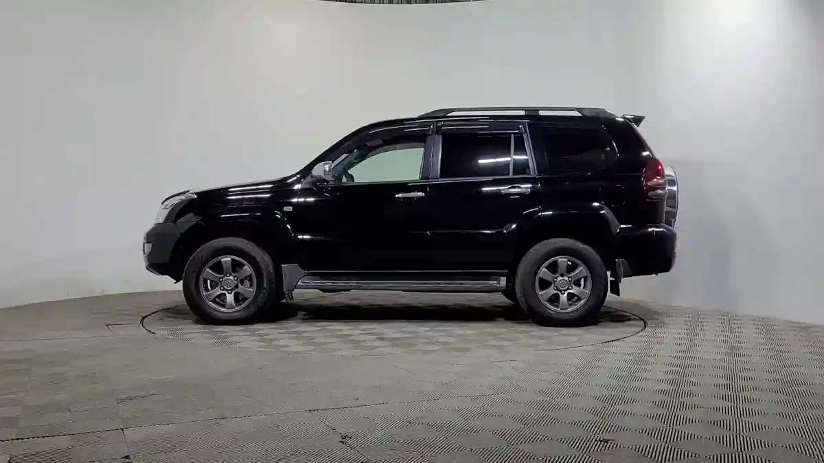 Toyota Land Cruiser Prado 2005 года за 9 420 000 тг. в Алматы