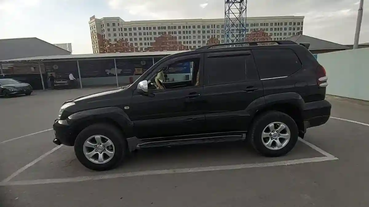 Toyota Land Cruiser Prado 2006 года за 12 000 000 тг. в Шымкент