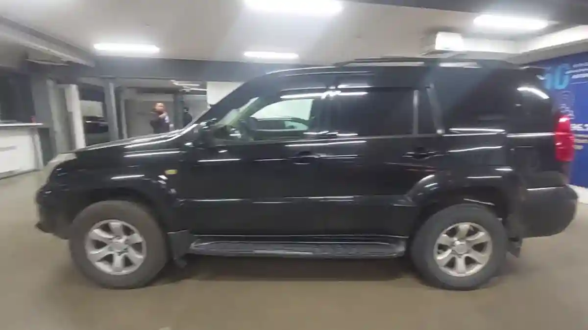 Toyota Land Cruiser Prado 2004 года за 8 500 000 тг. в Астана