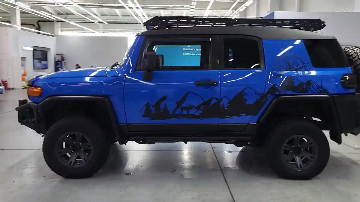 Toyota FJ Cruiser 2007 года за 12 700 000 тг. в Усть-Каменогорск