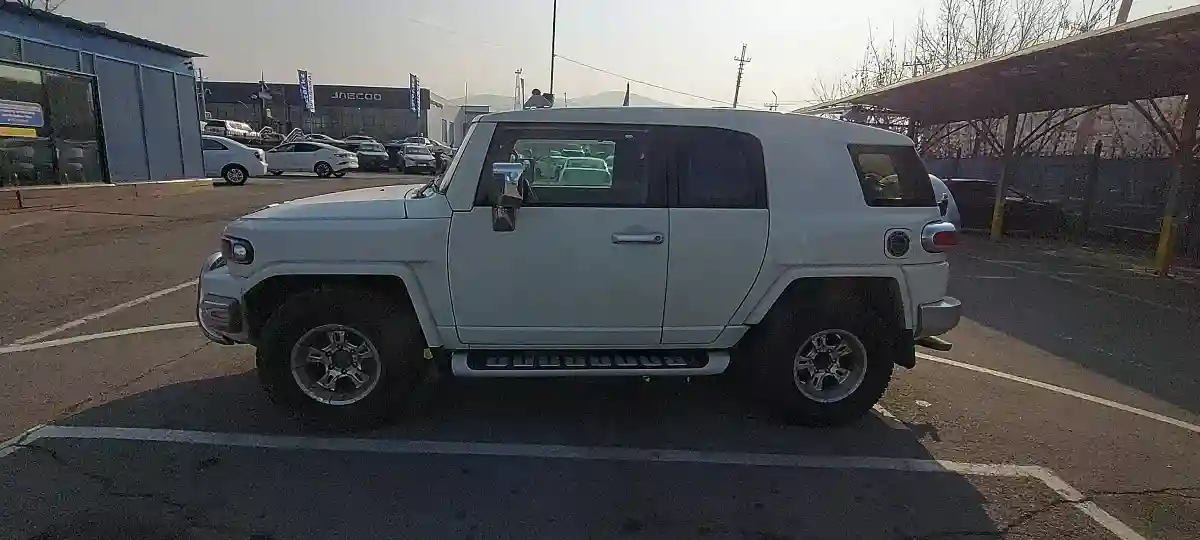 Toyota FJ Cruiser 2007 года за 10 000 000 тг. в Алматы