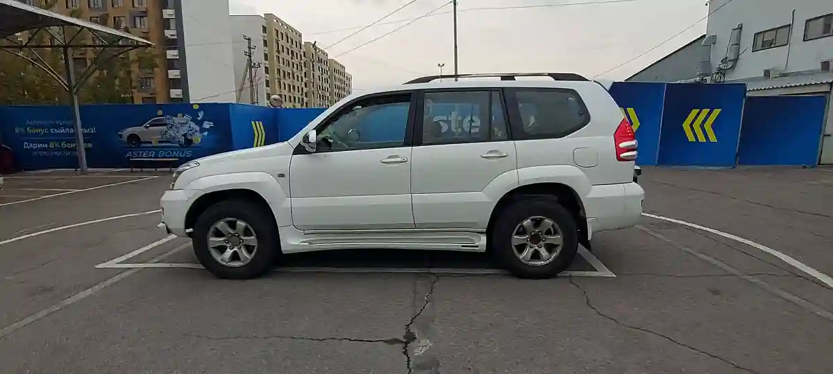 Toyota Land Cruiser Prado 2007 года за 10 000 000 тг. в Алматы