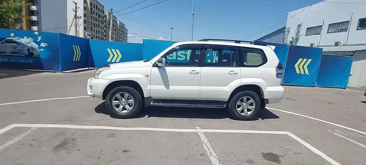 Toyota Land Cruiser Prado 2005 года за 12 900 000 тг. в Алматы