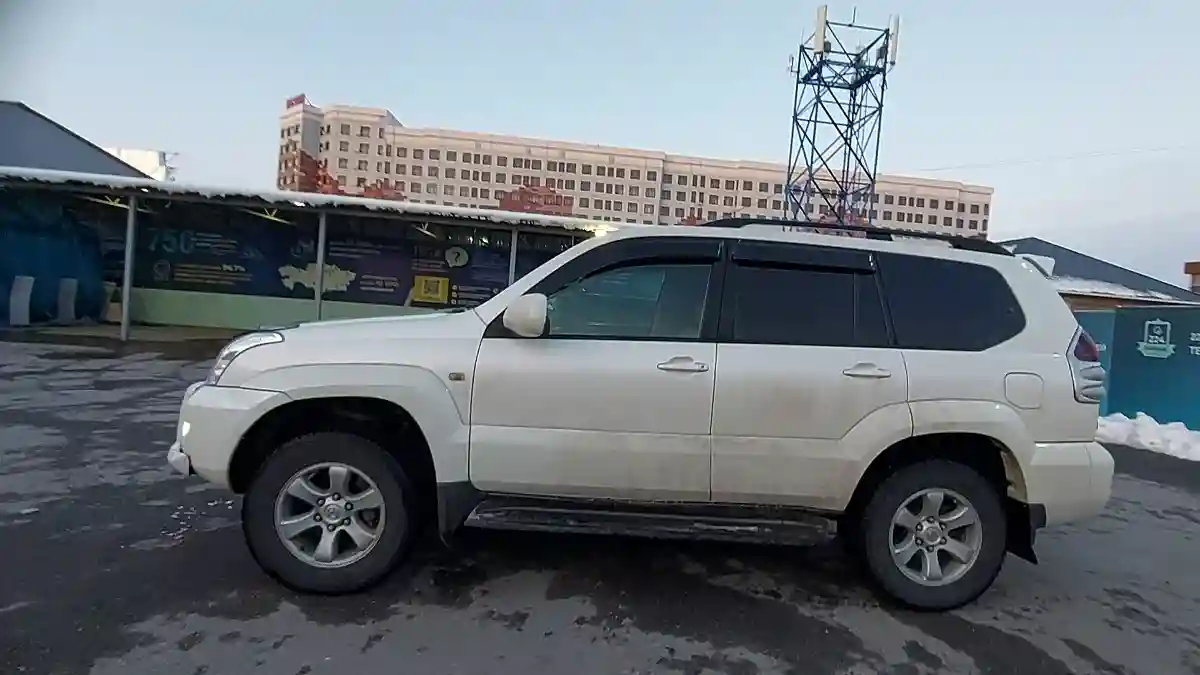 Toyota Land Cruiser Prado 2005 года за 12 000 000 тг. в Шымкент
