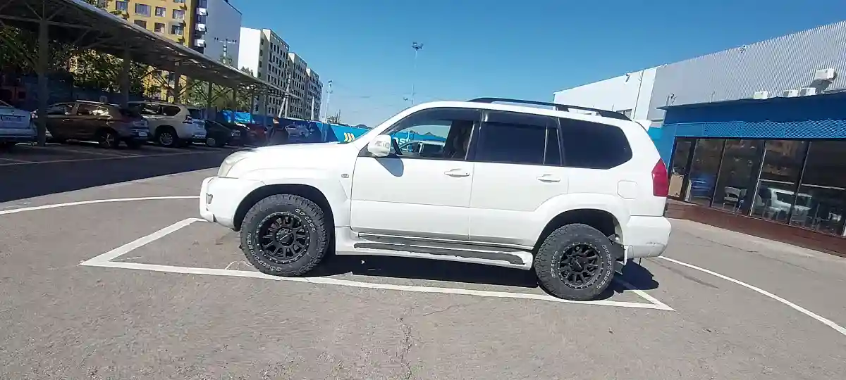 Toyota Land Cruiser Prado 2007 года за 13 000 000 тг. в Алматы