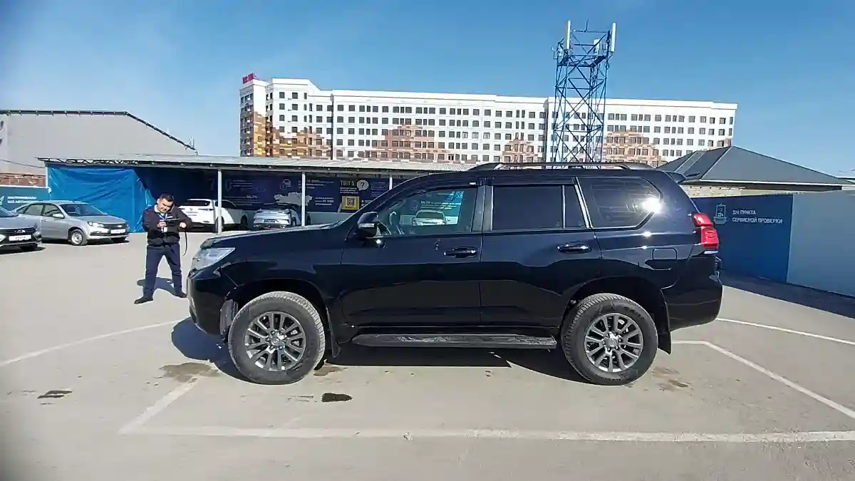 Toyota Land Cruiser Prado 2020 года за 30 000 000 тг. в Шымкент