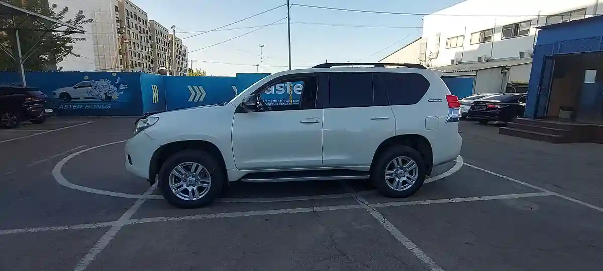 Toyota Land Cruiser Prado 2009 года за 16 000 000 тг. в Алматы