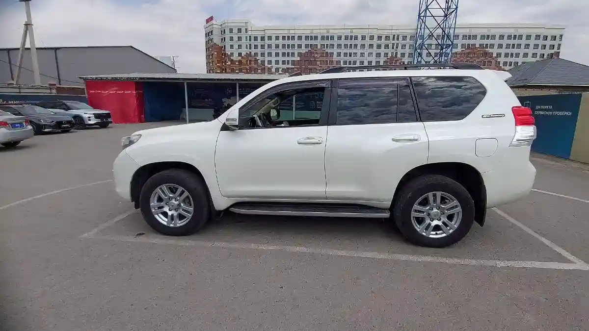 Toyota Land Cruiser Prado 2012 года за 20 000 000 тг. в Шымкент