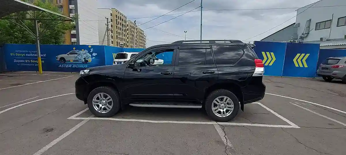 Toyota Land Cruiser Prado 2012 года за 17 000 000 тг. в Алматы