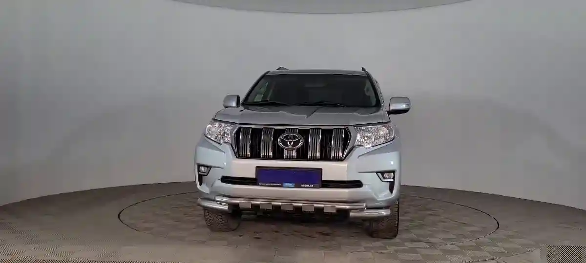 Toyota Land Cruiser Prado 2019 года за 21 370 000 тг. в Караганда