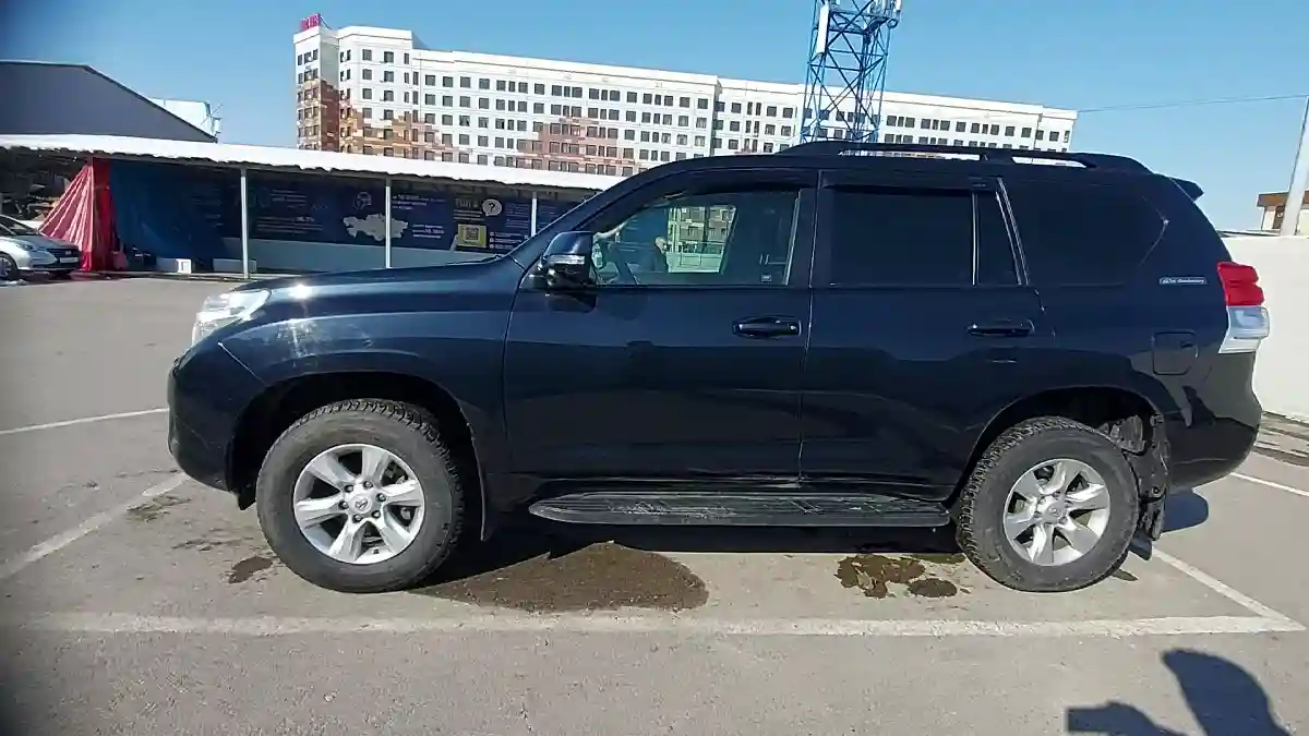 Toyota Land Cruiser Prado 2012 года за 15 000 000 тг. в Шымкент