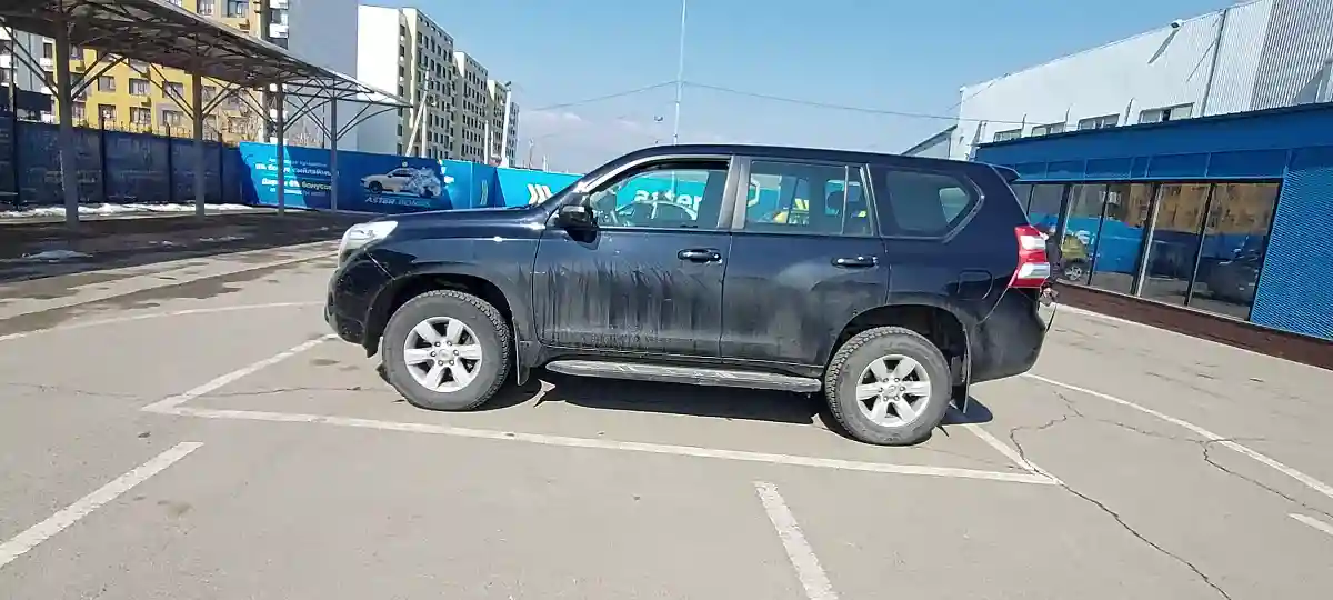 Toyota Land Cruiser Prado 2015 года за 17 500 000 тг. в Алматы