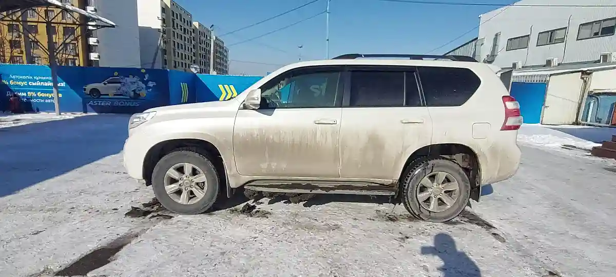 Toyota Land Cruiser Prado 2016 года за 20 000 000 тг. в Алматы