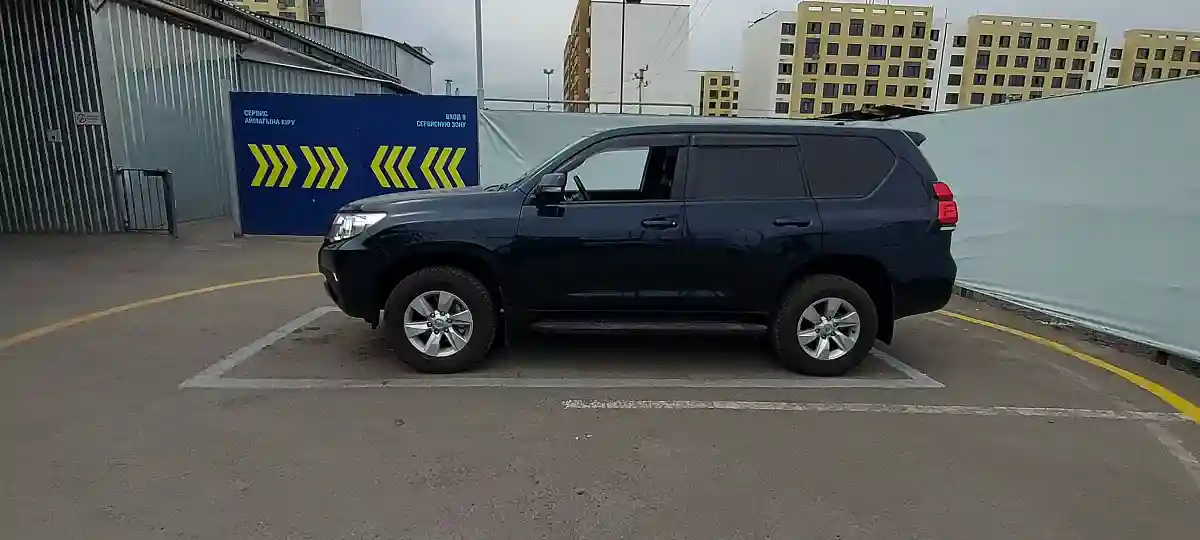 Toyota Land Cruiser Prado 2022 года за 22 000 000 тг. в Алматы