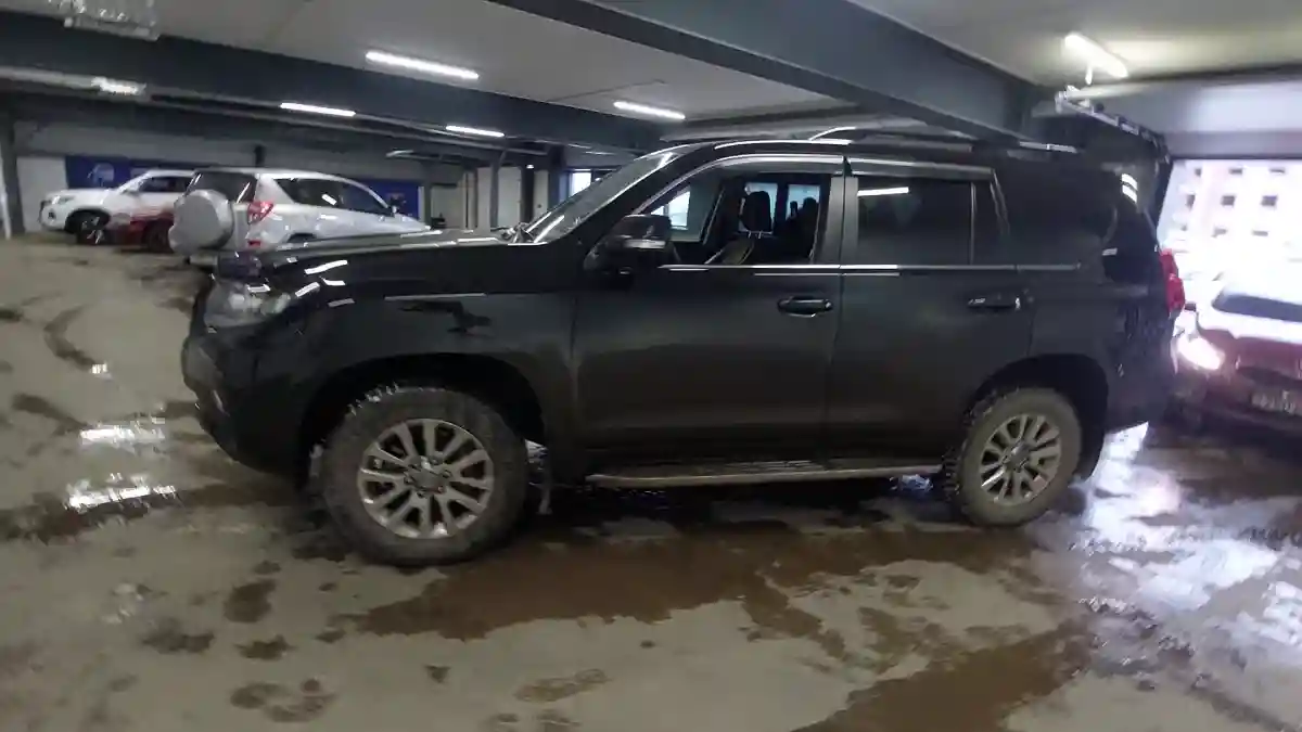 Toyota Land Cruiser Prado 2017 года за 20 200 000 тг. в Астана