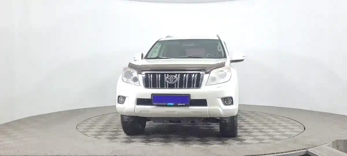 Toyota Land Cruiser Prado 2013 года за 14 790 000 тг. в Караганда