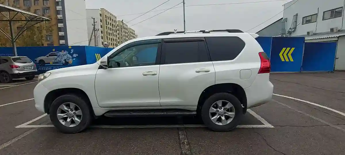 Toyota Land Cruiser Prado 2010 года за 14 500 000 тг. в Алматы