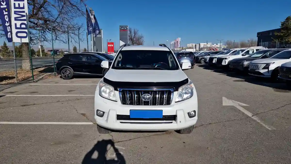 Toyota Land Cruiser Prado 2011 года за 11 990 000 тг. в Талдыкорган