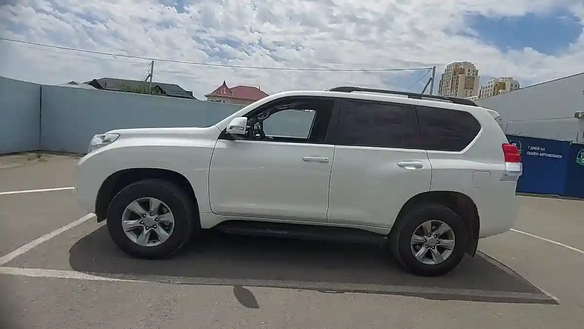 Toyota Land Cruiser Prado 2012 года за 16 000 000 тг. в Шымкент