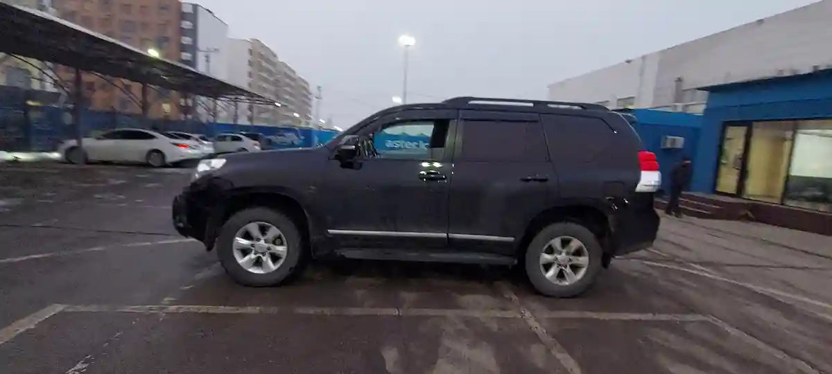 Toyota Land Cruiser Prado 2010 года за 13 500 000 тг. в Алматы