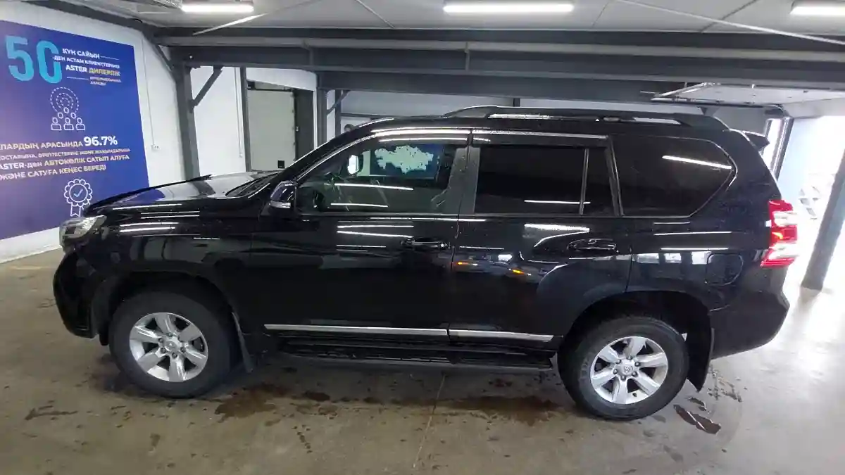 Toyota Land Cruiser Prado 2014 года за 16 000 000 тг. в Астана