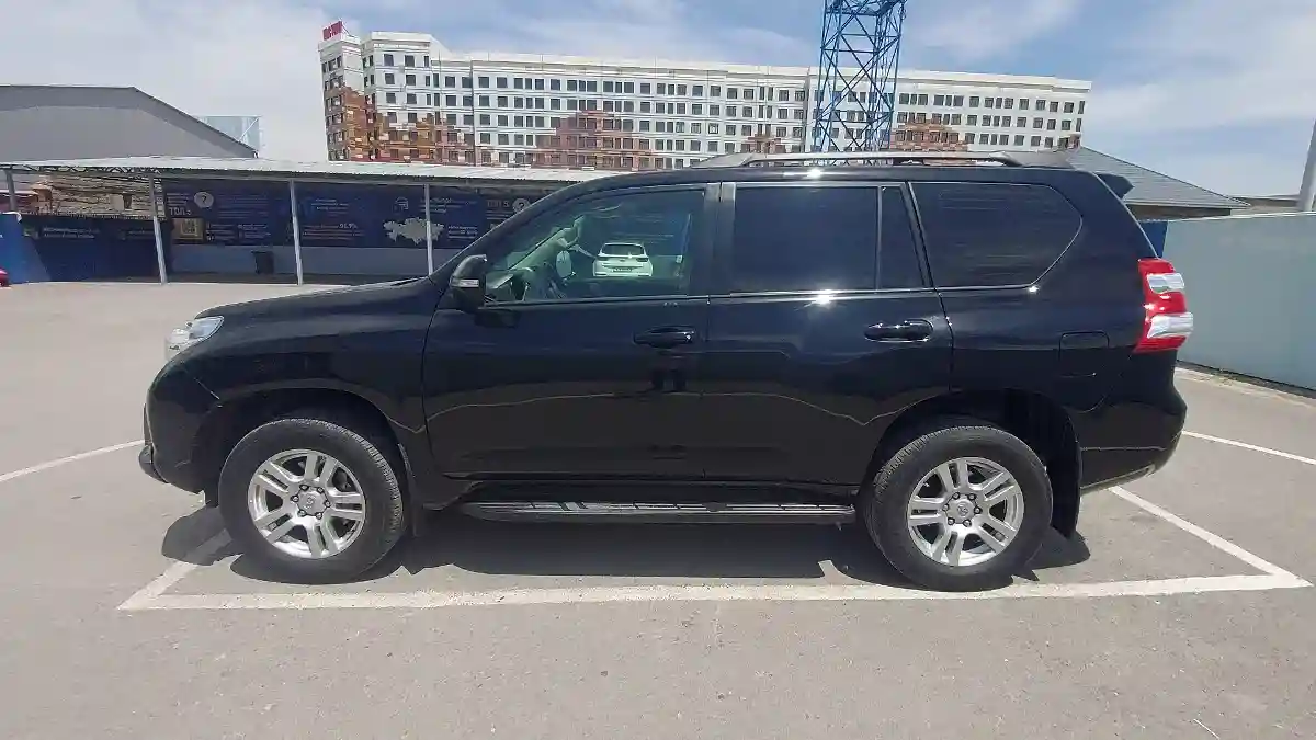 Toyota Land Cruiser Prado 2012 года за 16 000 000 тг. в Шымкент