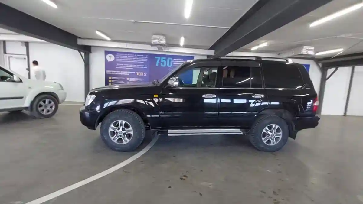 Toyota Land Cruiser 2000 года за 6 500 000 тг. в Астана