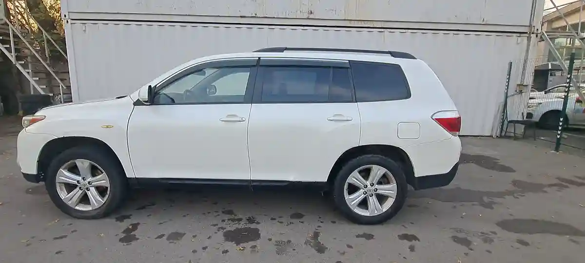 Toyota Highlander 2008 года за 6 990 000 тг. в Алматы