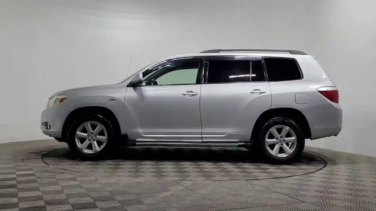 Toyota Highlander 2008 года за 8 790 000 тг. в Алматы