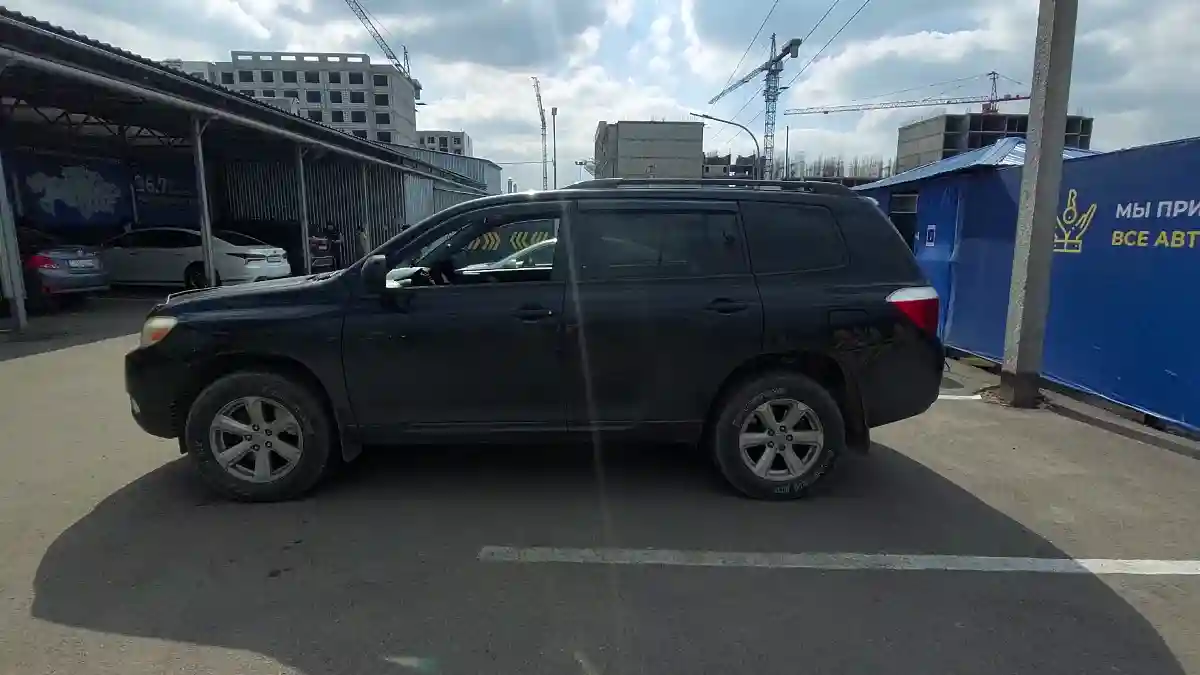 Toyota Highlander 2009 года за 12 000 000 тг. в Алматы
