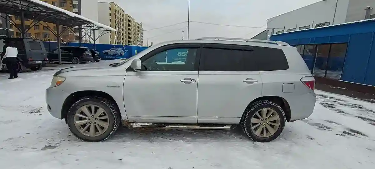 Toyota Highlander 2008 года за 9 500 000 тг. в Алматы