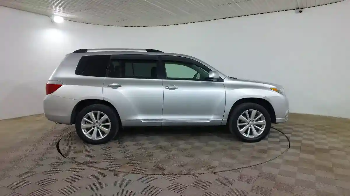 Toyota Highlander 2009 года за 8 190 000 тг. в Шымкент