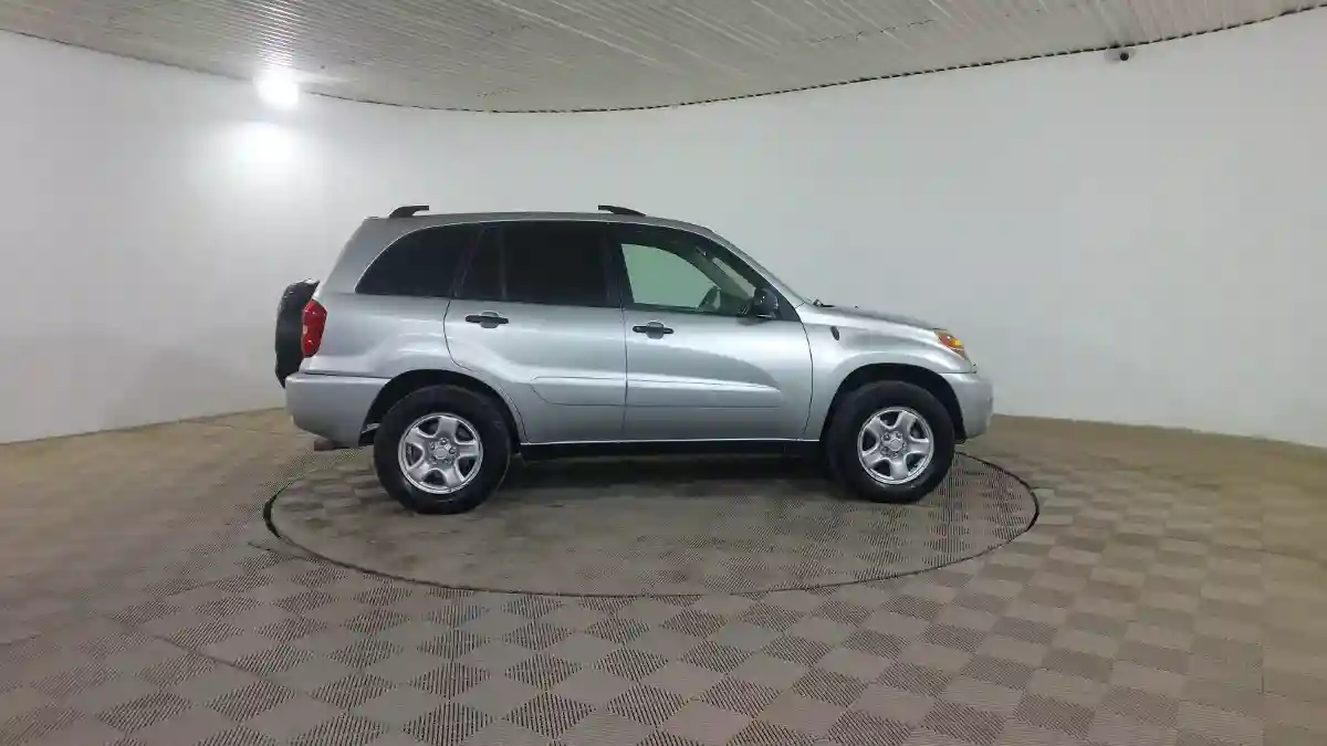 Toyota RAV4 2005 года за 5 390 000 тг. в Шымкент