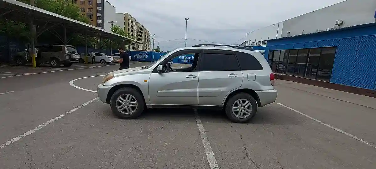 Toyota RAV4 2001 года за 5 000 000 тг. в Алматы