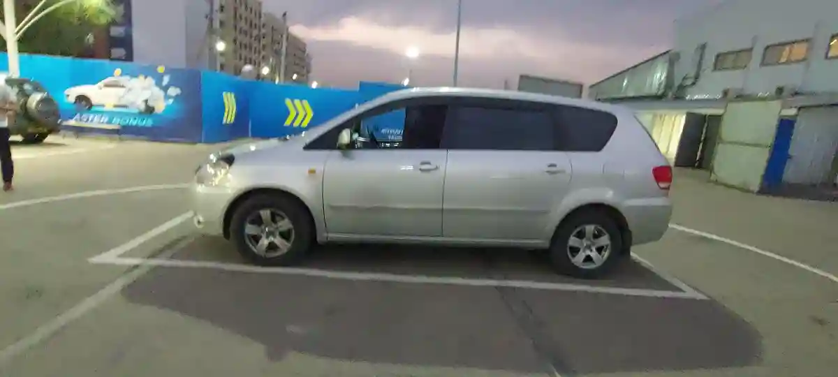 Toyota Avensis Verso 2002 года за 4 600 000 тг. в Алматы