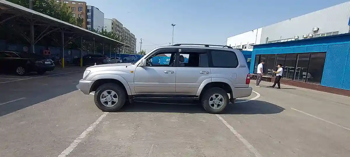 Toyota Land Cruiser 2003 года за 8 000 000 тг. в Алматы