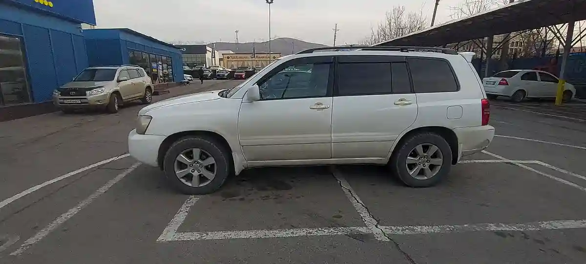 Toyota Highlander 2002 года за 6 000 000 тг. в Алматы