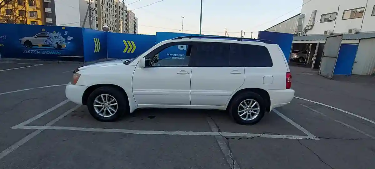 Toyota Highlander 2001 года за 6 300 000 тг. в Алматы