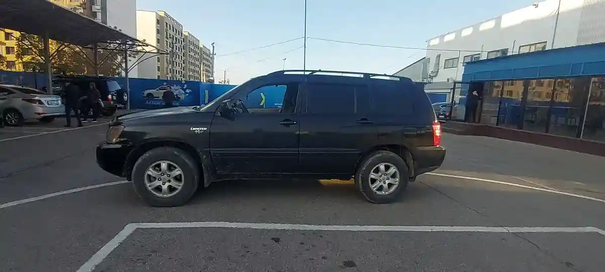 Toyota Highlander 2001 года за 4 500 000 тг. в Алматы