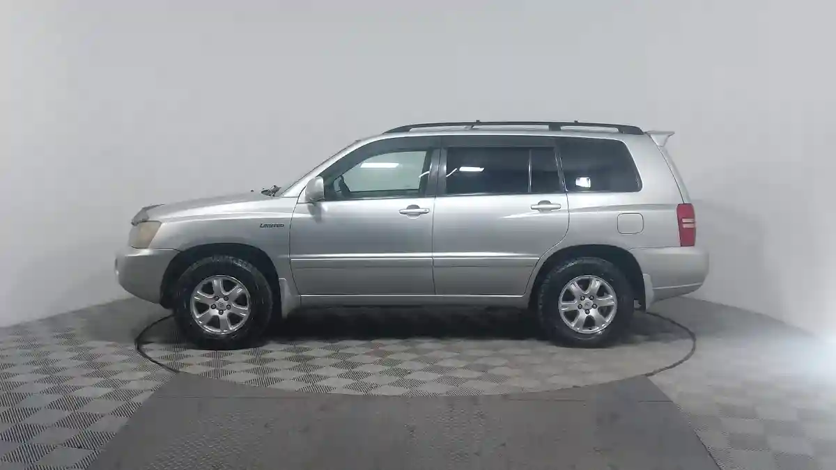 Toyota Highlander 2002 года за 5 790 000 тг. в Астана