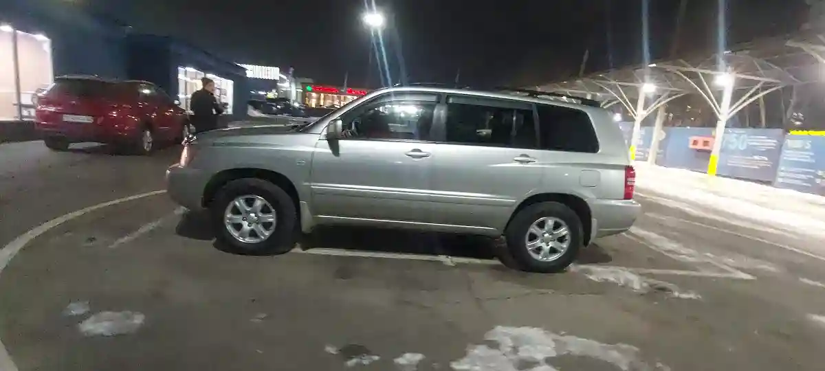 Toyota Highlander 2001 года за 6 000 000 тг. в Алматы