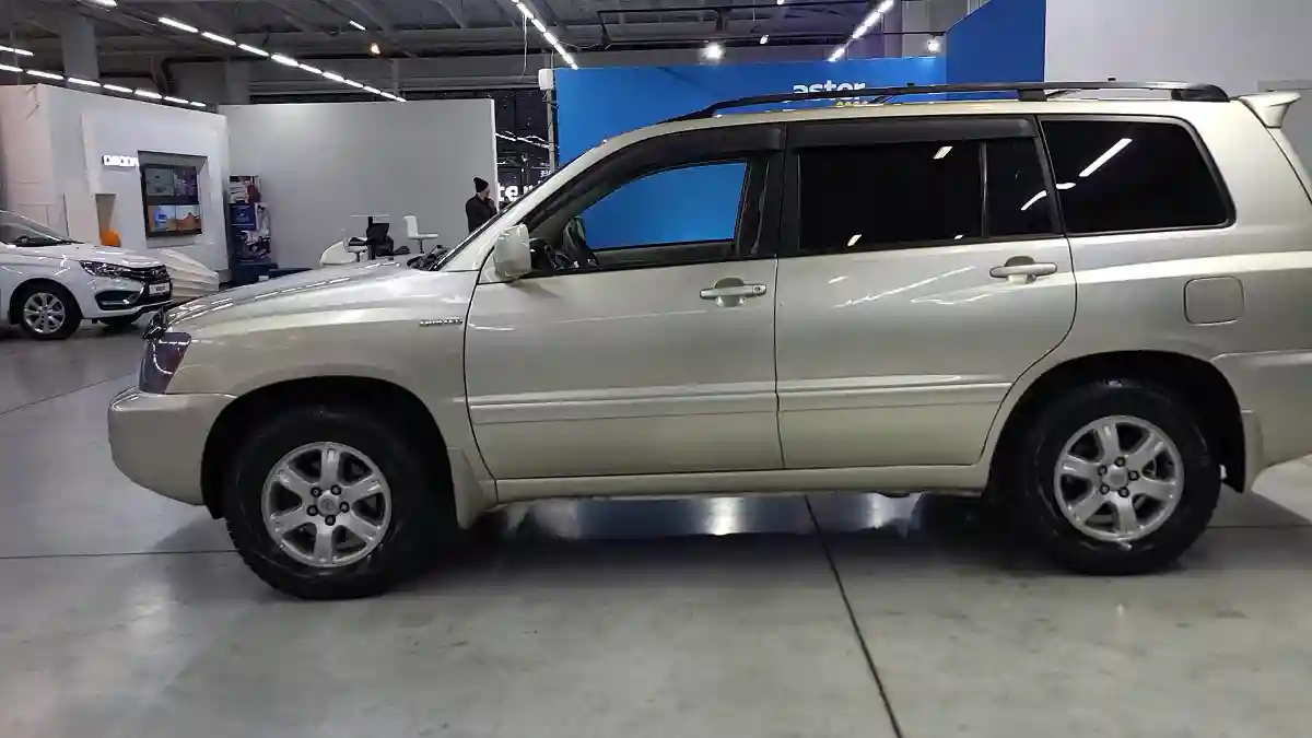 Toyota Highlander 2001 года за 4 990 000 тг. в Усть-Каменогорск