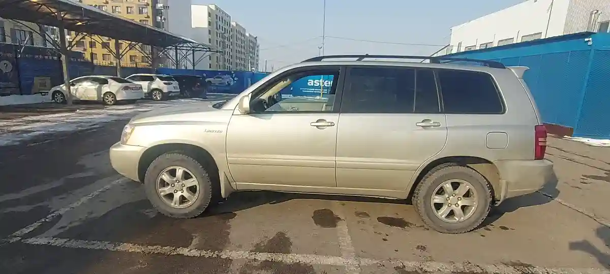 Toyota Highlander 2001 года за 6 000 000 тг. в Алматы